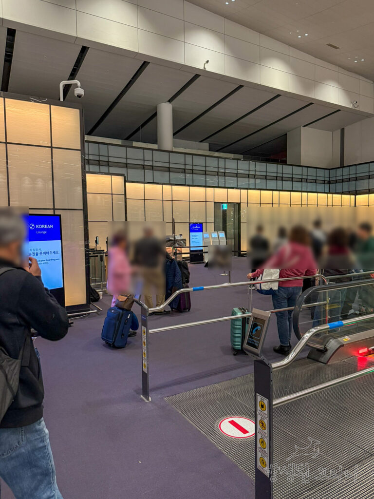 인천공항 2터미널 아시아나 라운지 입구