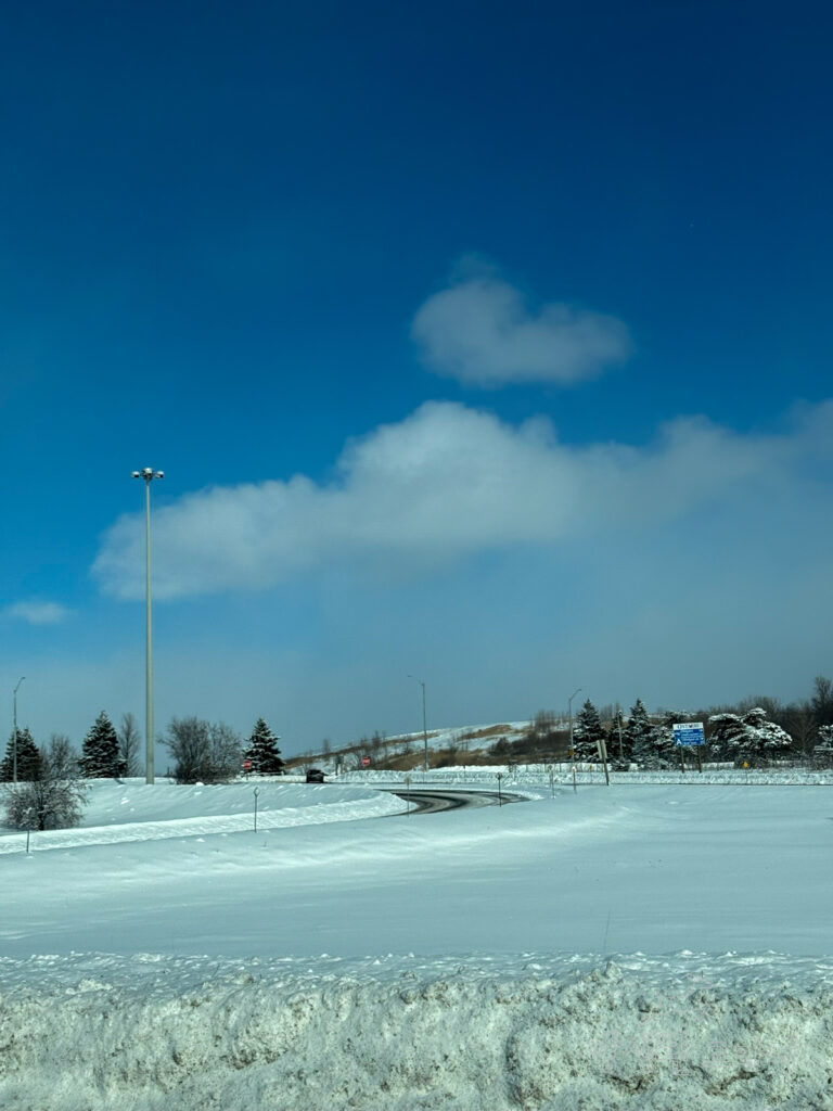 차창 밖으로 보이는 캐나다 나이아가라 풍경