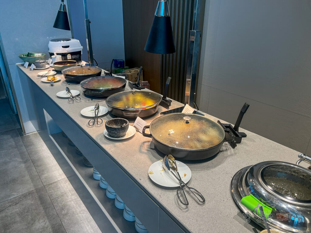 인천공항 스타얼라이언스 라운지 싱가포르항공 실버크리스 핫밀