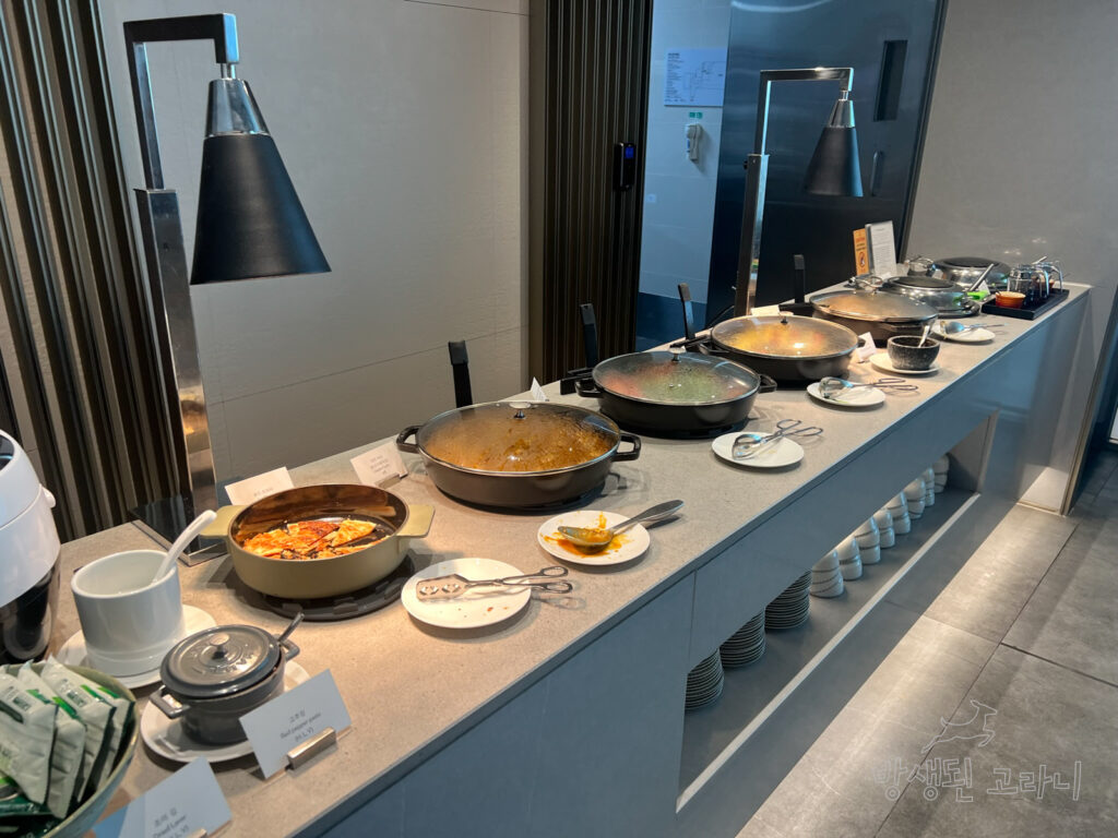 인천공항 스타얼라이언스 라운지 싱가포르항공 실버크리스 푸드 코너