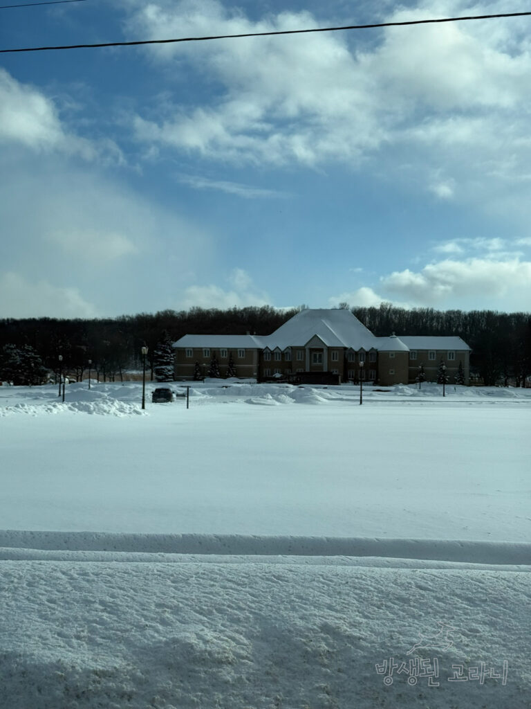 Château des Charmes 와이너리 건물 전경